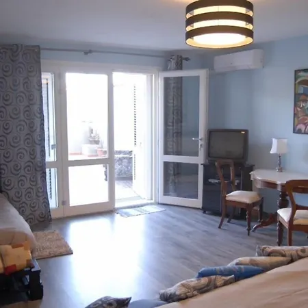 Filomena סנטה ג'וסטה